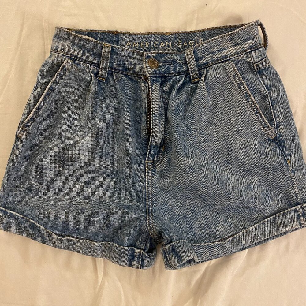 American Eagle Mom Short Size:00